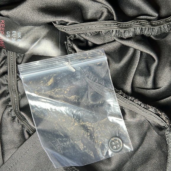 ASOS Topshop ruched long sleeve shirred top in black - Picture 6 of 7